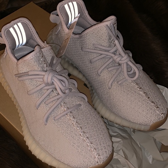 Yeezy 350 SESAME - Picture 7 of 8